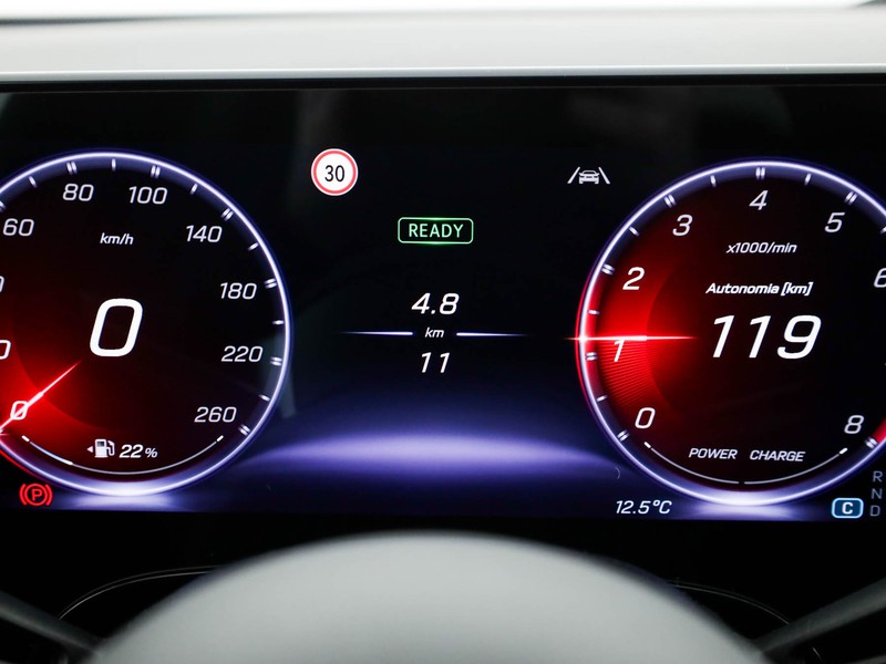 Mercedes CLA Coupè 200 premium auto