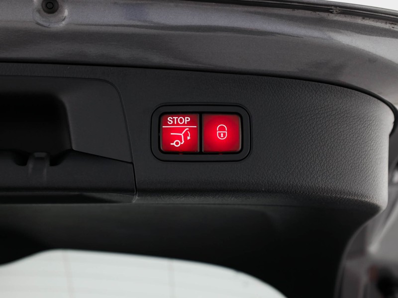 Mercedes GLA 180 premium auto