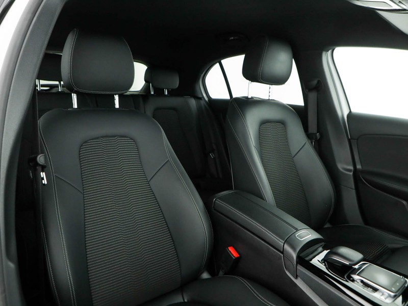 Mercedes Classe A 180 d sport extra auto diesel bianco