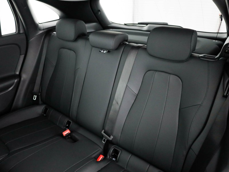 Mercedes GLA 200 d Automatic 4MATIC diesel grigio