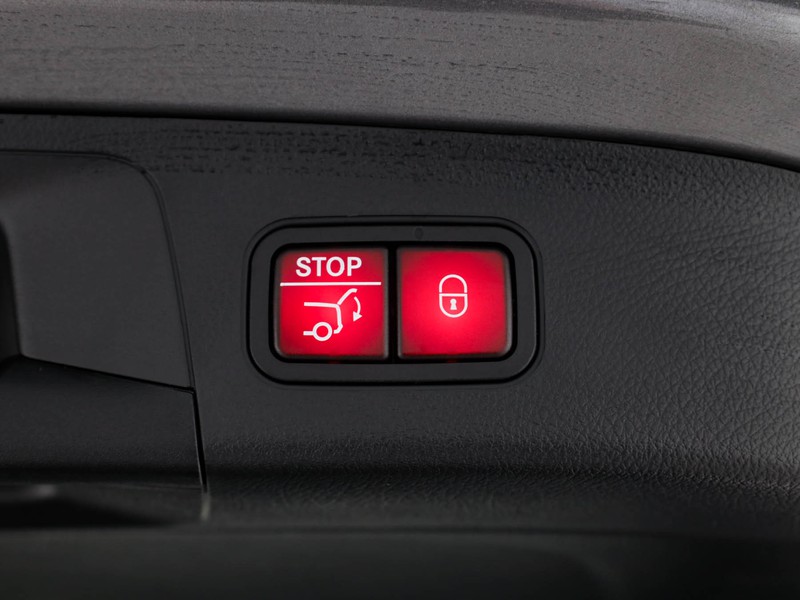 Mercedes GLA 200 d Automatic 4MATIC diesel grigio