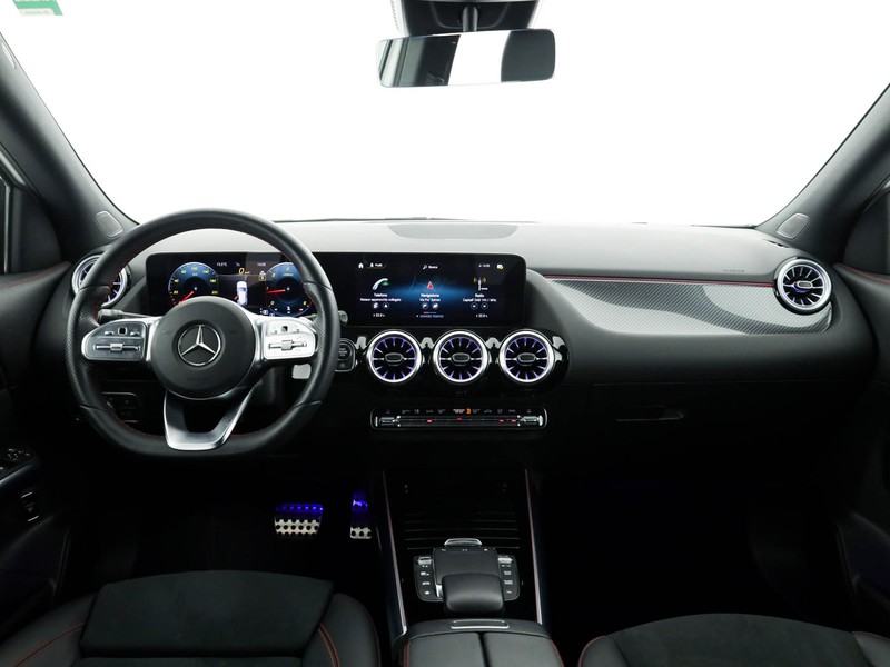 Mercedes GLA 180 d premium auto diesel bianco