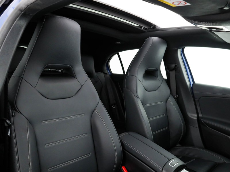 AMG Classe A a amg 35 premium amg 4matic auto ibrido blu/azzurro