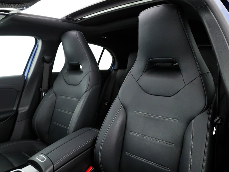 AMG Classe A a amg 35 premium amg 4matic auto ibrido blu/azzurro