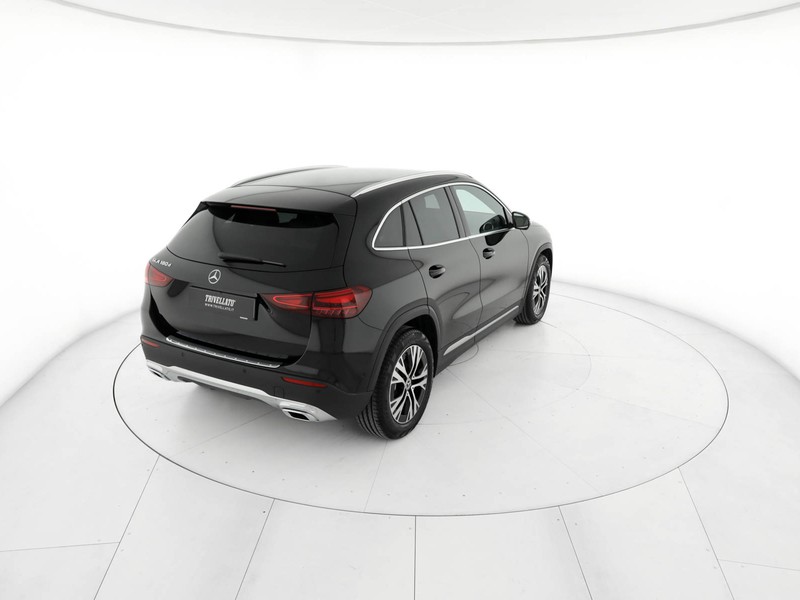 Mercedes GLA 180 d progressive advanced auto diesel nero