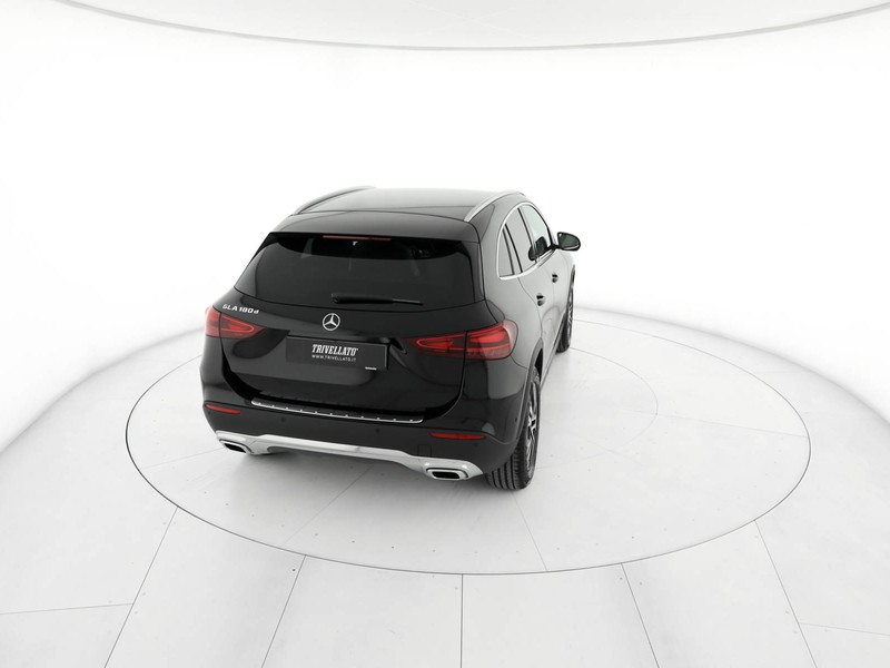 Mercedes GLA 180 d progressive advanced auto diesel nero