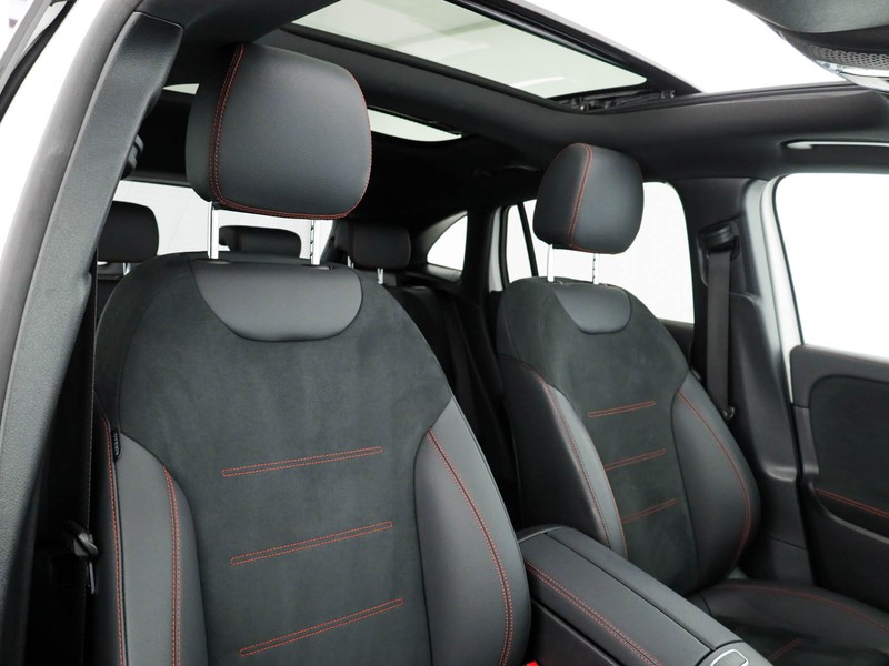 Mercedes GLA 200 d premium 4matic auto diesel bianco