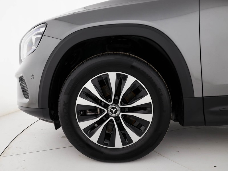 Mercedes GLB 180 d sport auto