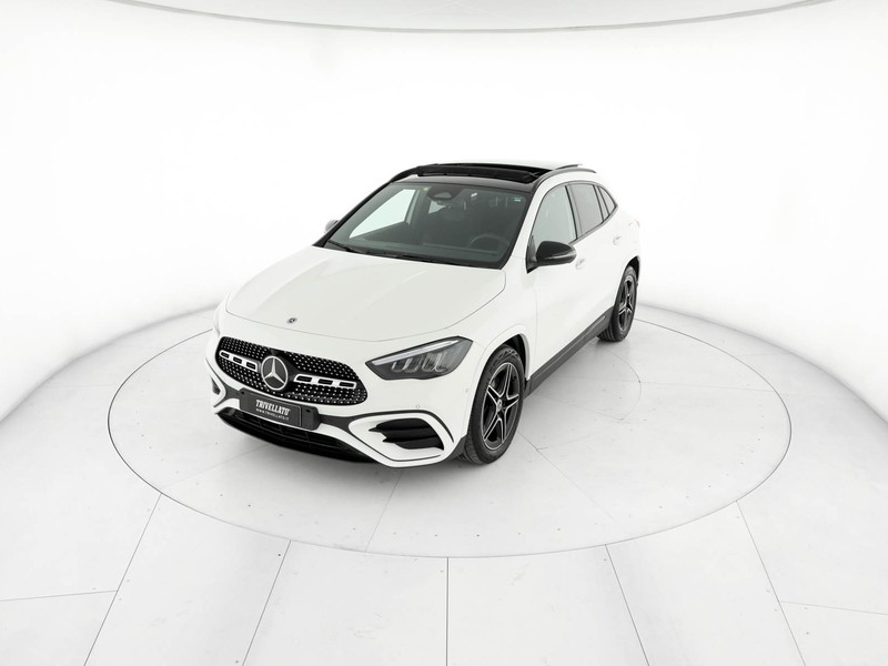 Mercedes GLA 180 d amg line advanced plus auto diesel bianco