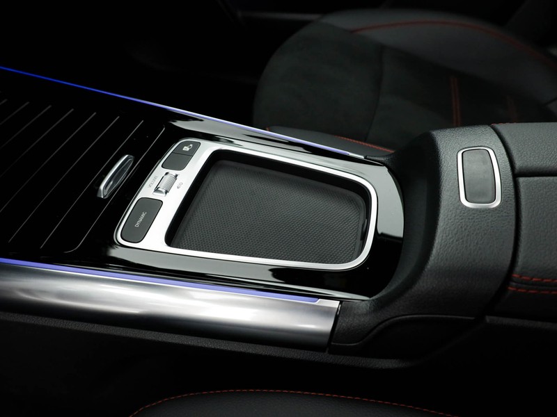 Mercedes GLA 180 d amg line advanced plus auto diesel bianco