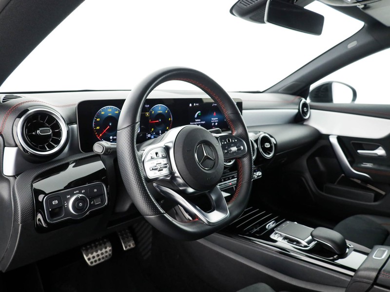 Mercedes CLA Coupè coupe 180 d premium auto diesel nero