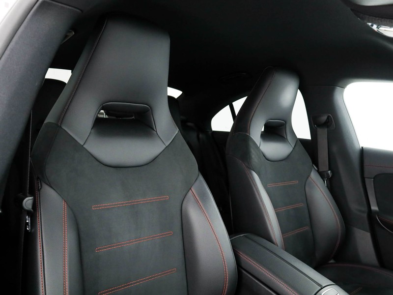 Mercedes CLA Coupè coupe 180 d premium auto diesel nero