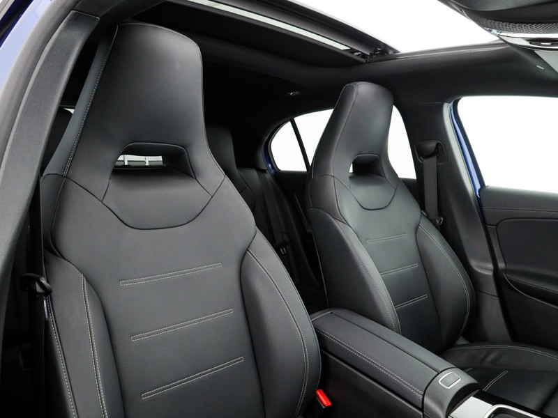 AMG Classe A amg 35 amg line premium plus 4matic auto ibrido blu/azzurro