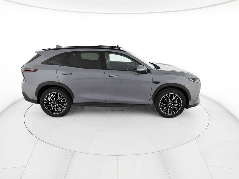 Sportequipe 8 SPORTEQUIPE GT 1.6T BENZINA 7 posti  grigio