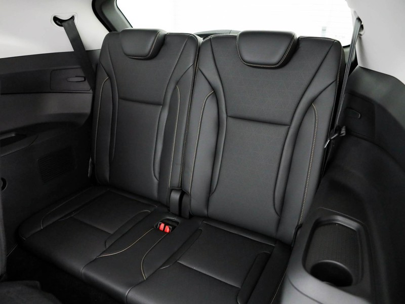 Sportequipe 8 SPORTEQUIPE GT 1.6T BENZINA 7 posti  grigio