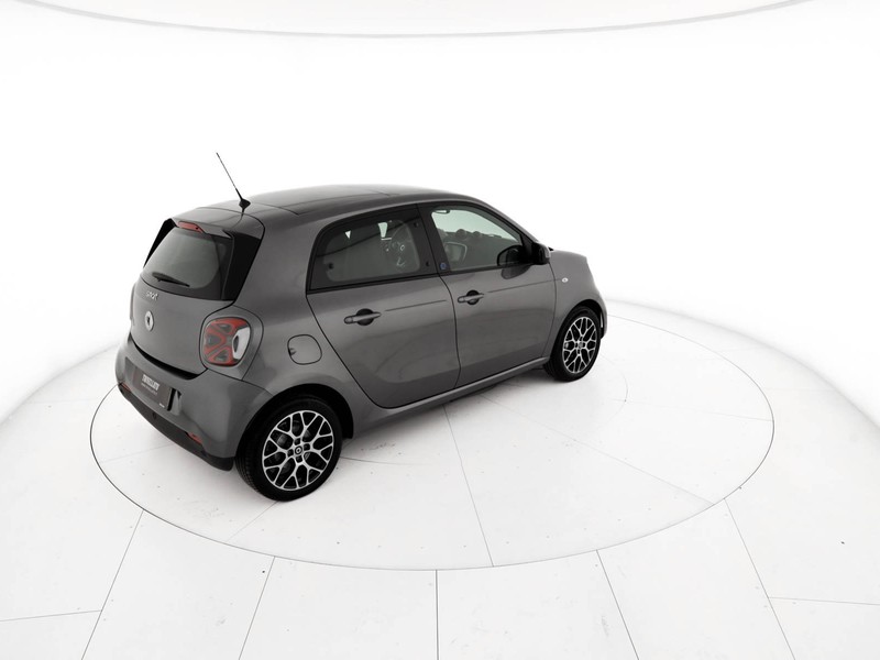 Smart Forfour eq racingrey 22kw elettrica 