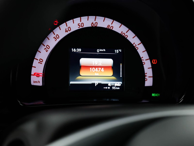 Smart Forfour eq racingrey 22kw elettrica 