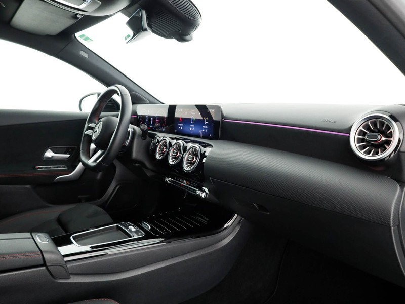 Mercedes Classe A 180 d amg line advanced plus auto diesel argento