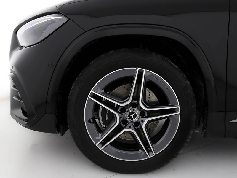 Mercedes GLA 180 d amg line advanced plus auto diesel blu/azzurro