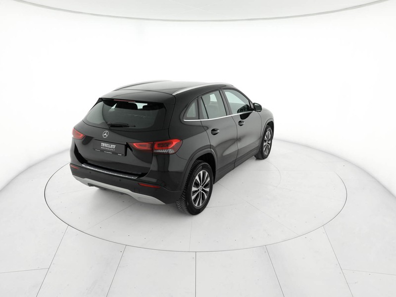 Mercedes GLA 180 d sport plus auto