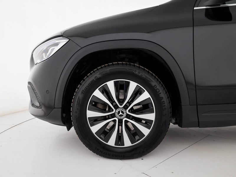 Mercedes GLA 180 d sport plus auto