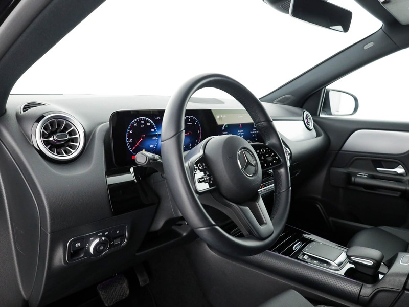 Mercedes GLA 180 d sport plus auto