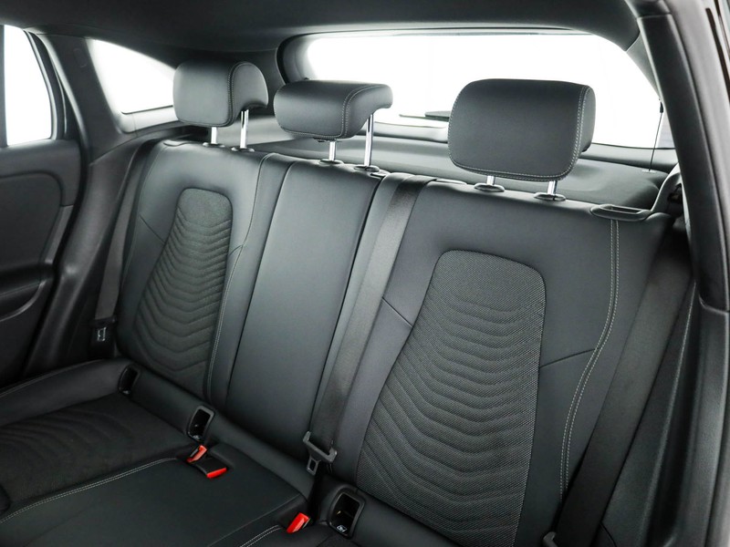 Mercedes GLA 180 d sport plus auto