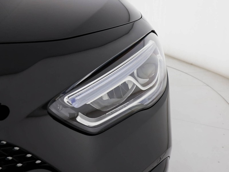 Mercedes GLA 200 d premium 4matic auto