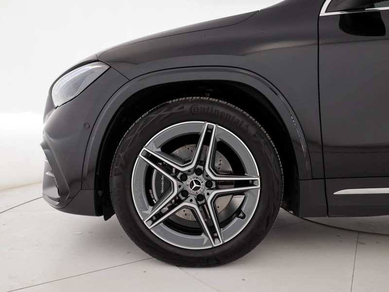Mercedes GLA 180 d amg line advanced plus auto diesel nero