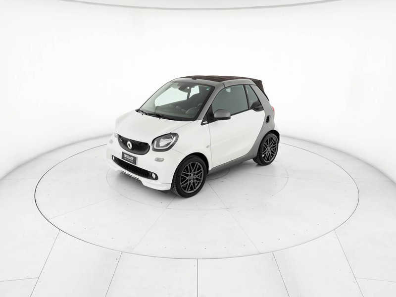 Smart Fortwo Cabrio cabrio 0.9 t brabus edition 90cv twinamic benzina bianco