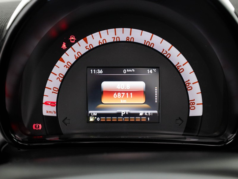 Smart Fortwo Cabrio cabrio 0.9 t brabus edition 90cv twinamic benzina bianco