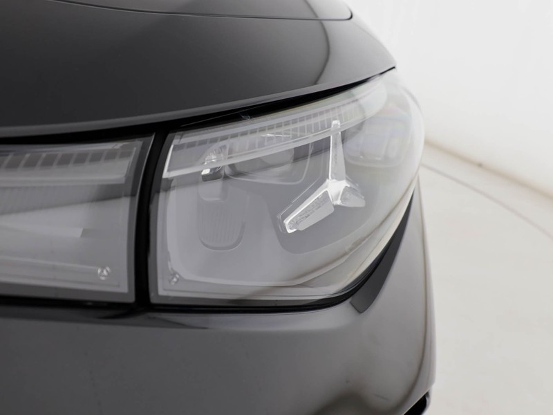 Mercedes CLA Shooting Brake 250+  with EQ technology