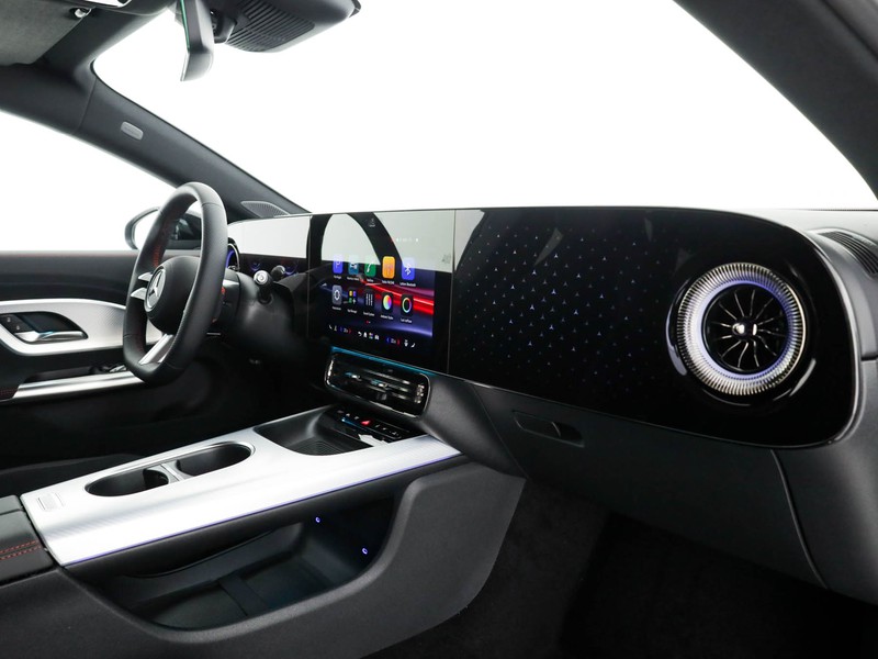 Mercedes CLA Shooting Brake 250+  with EQ technology