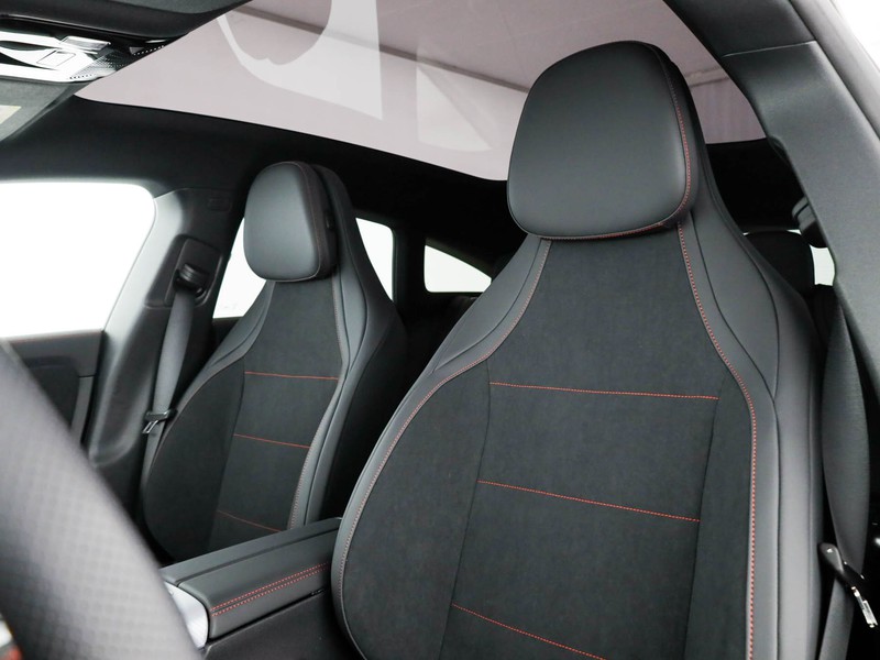 Mercedes CLA Shooting Brake 250+  with EQ technology