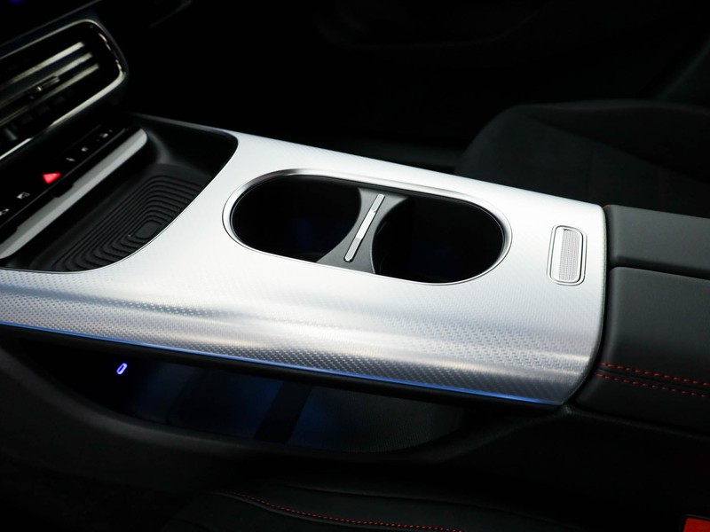 Mercedes CLA Shooting Brake 250+  with EQ technology