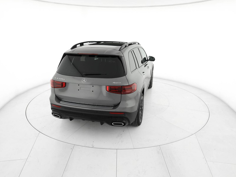 Mercedes GLB 200 d Automatic 4MATIC diesel grigio