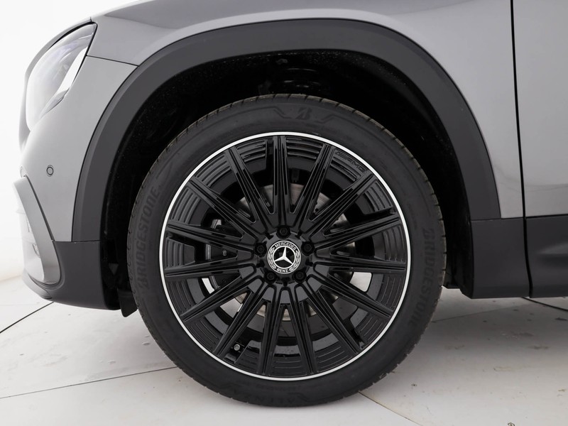 Mercedes GLB 200 d Automatic 4MATIC diesel grigio