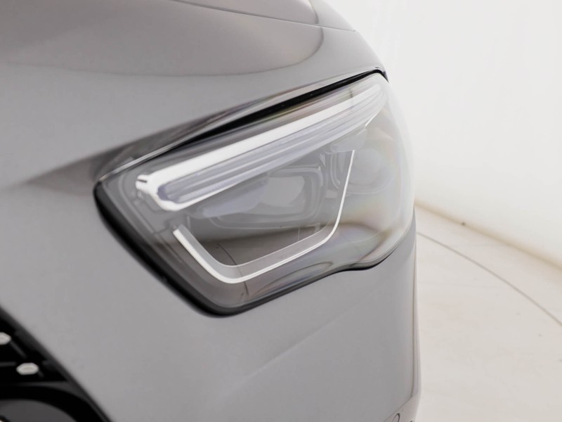 Mercedes GLA 250 e Plug-in hybrid diesel grigio