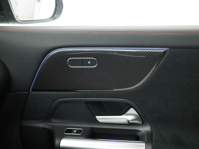 Mercedes GLA 250 e Plug-in hybrid diesel grigio