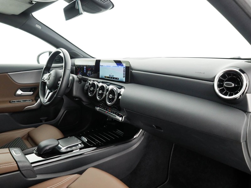 Mercedes Classe A 180 d sport night edition auto