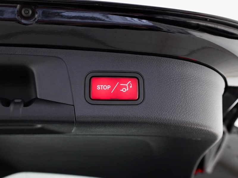 Mercedes GLA 180 d premium auto diesel nero