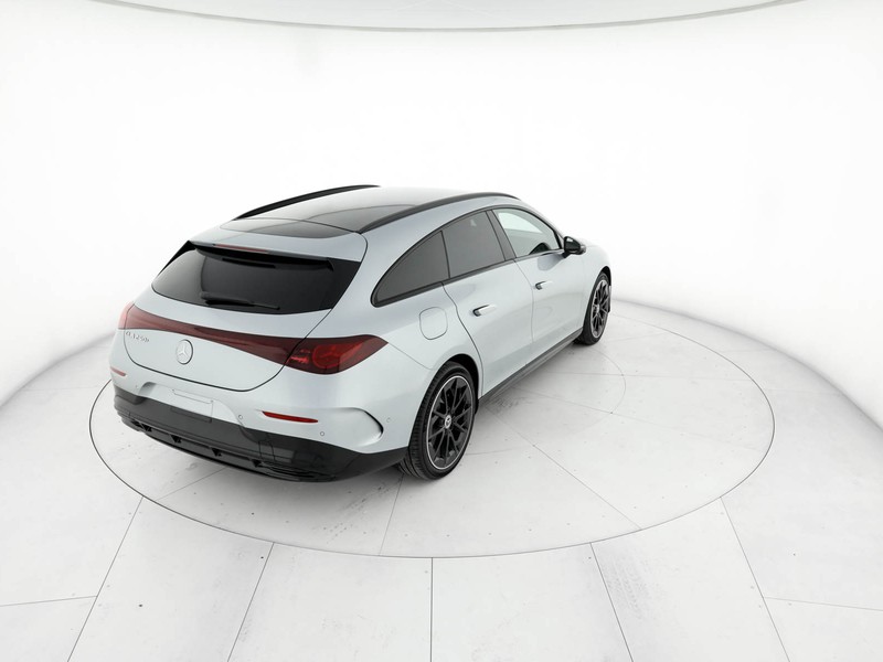 Mercedes CLA Shooting Brake 250+  with EQ technology