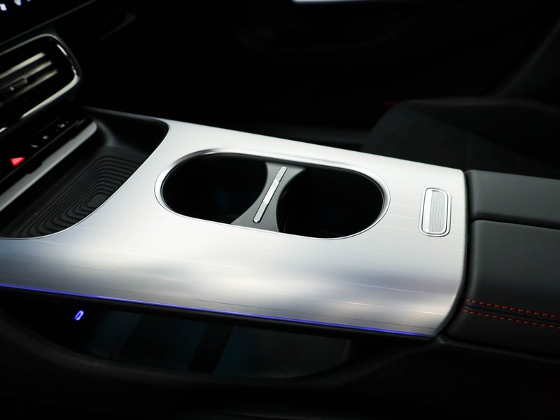 Mercedes CLA Shooting Brake 250+  with EQ technology