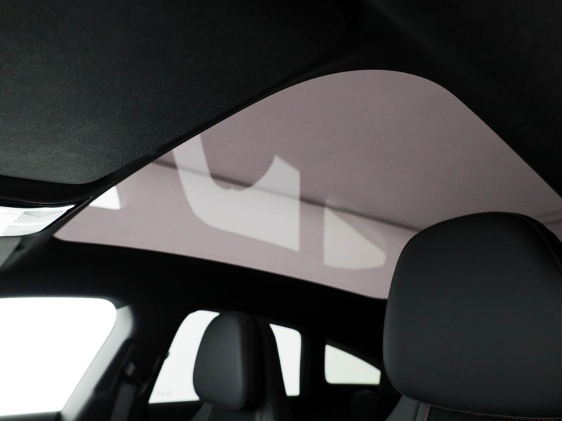 Mercedes CLA Shooting Brake 250+  with EQ technology