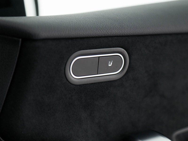 Mercedes Classe A 180 d amg line advanced plus auto diesel bianco