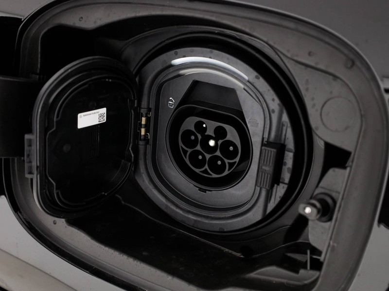 Mercedes GLC Coupè 300 de 4MATIC Plug-in hybrid Coupè  nero