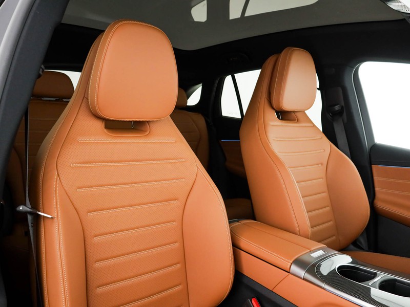 Mercedes GLC 400 4MATIC con tecnologia EQ