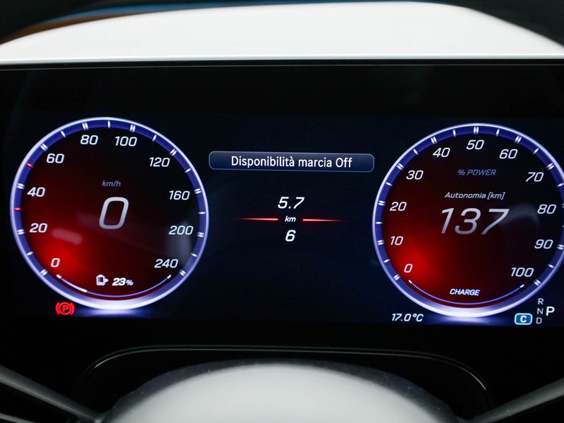 Mercedes GLC 400 4MATIC con tecnologia EQ