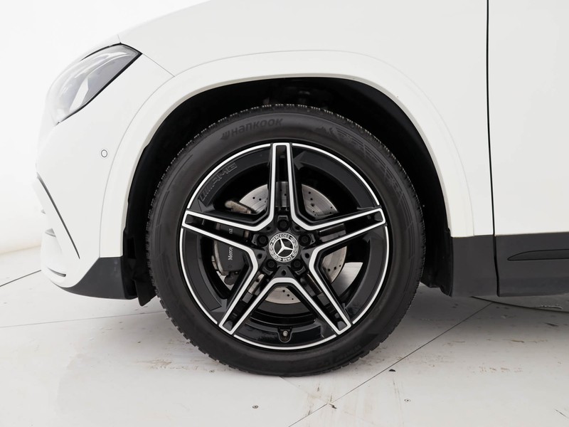 Mercedes GLA 200 d amg line advanced plus auto diesel bianco