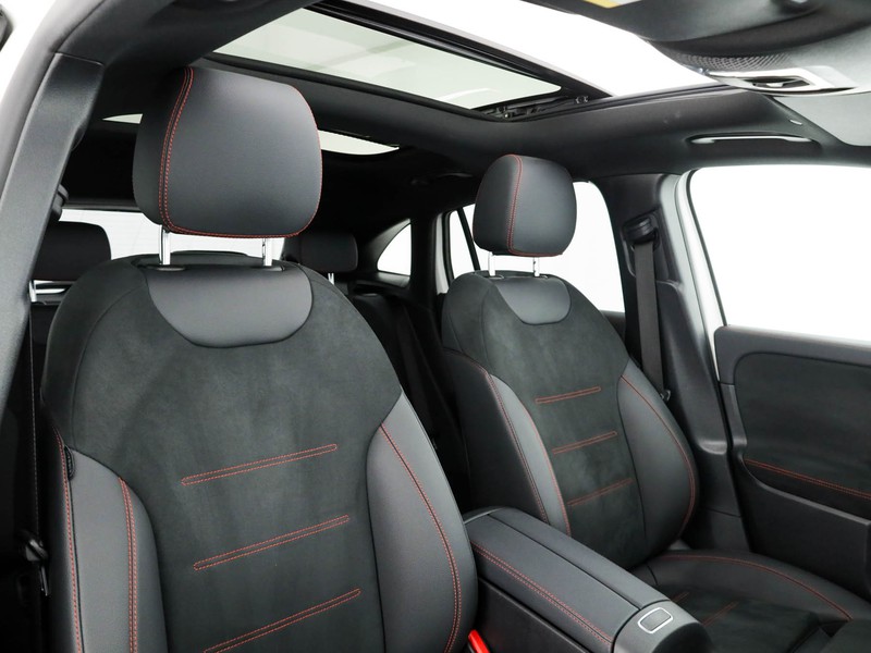 Mercedes GLA 200 d amg line advanced plus auto diesel bianco